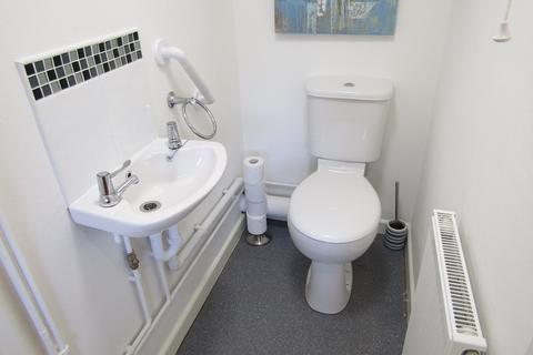 3 Brynamlwg, Clydach, Swansea, SA6 5NB
