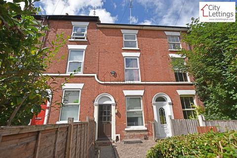 Cromwell Street, Arboretum