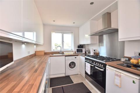 9 Adwalton Close, Drighlington, Bradford, BD11 1DQ
