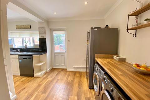 118 Bladindon Drive, Bexley, DA5 3BW