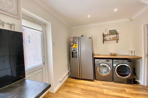 118 Bladindon Drive, Bexley, DA5 3BW