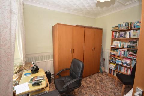 35 Christopher Road, Neath, SA10 6LE