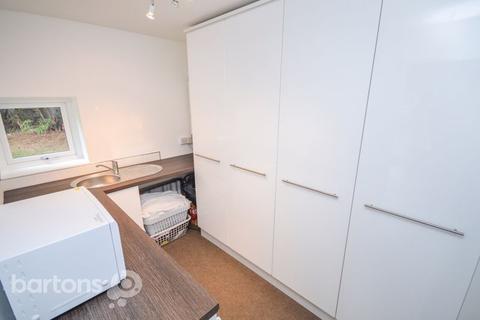 33 Keppel View Road, Rotherham, S61 2AR
