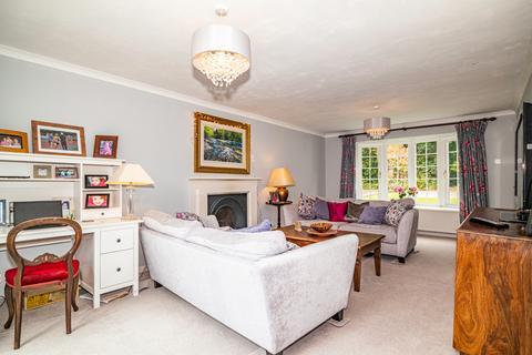 8 Hocketts Close, Whitchurch Hill, Reading, RG8 7PZ