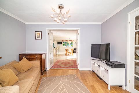 8 Hocketts Close, Whitchurch Hill, Reading, RG8 7PZ