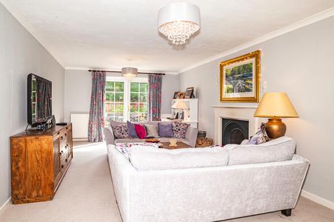 8 Hocketts Close, Whitchurch Hill, Reading, RG8 7PZ