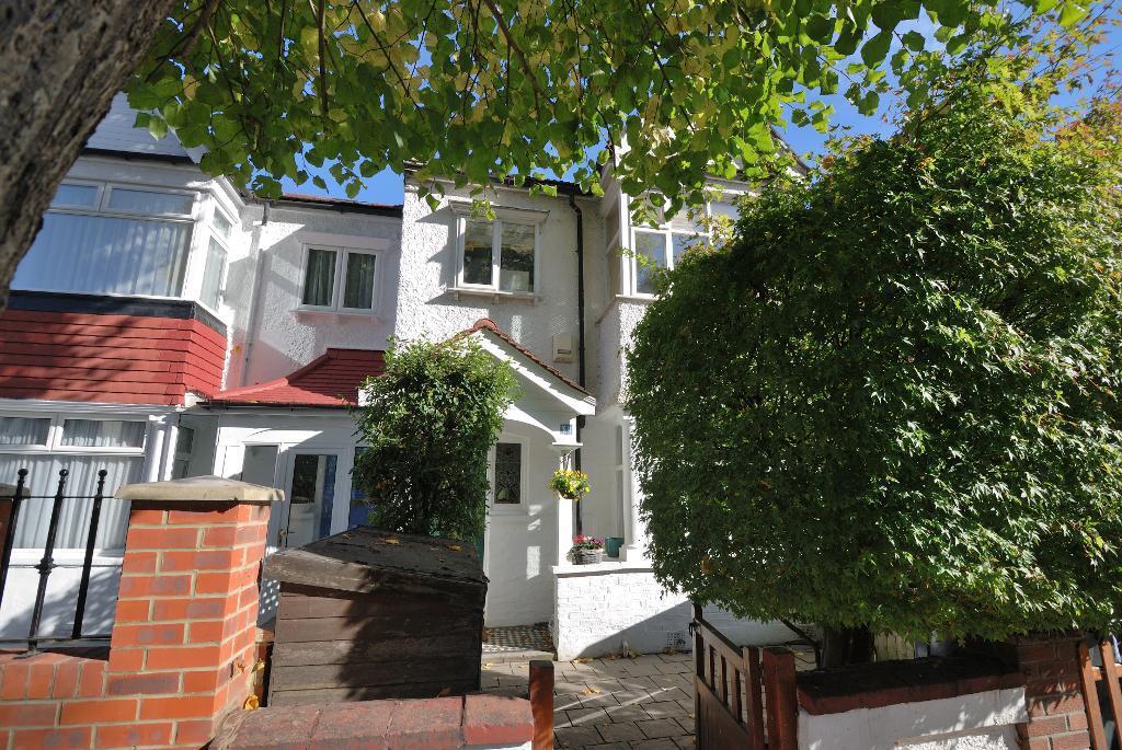 Midhurst Road, Ealiing, London, W13 9XS 4 bed terraced house £925,000