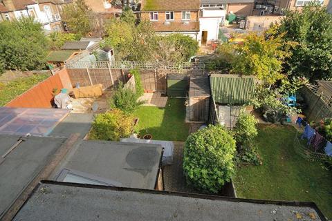 59 Midhurst Road, London, W13 9XS
