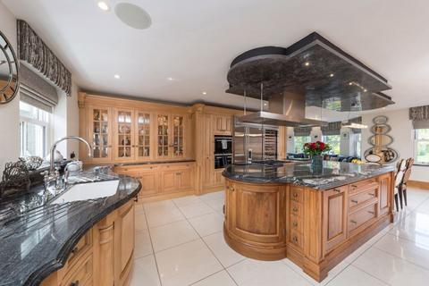 5 bedroom detached house for sale, Darras Road, Darras Hall, Ponteland, Newcastle Upon Tyne