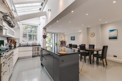 91 Sarsfeld Road, London, SW12 8HT