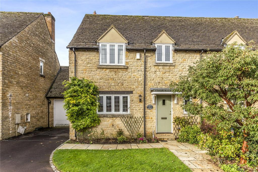 2 Hawthorn Cottages