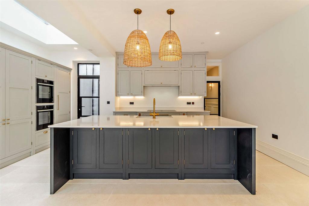 Kitchen/Dining