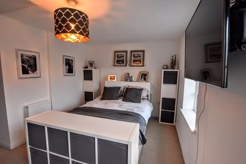3 Bridgewater Close, Brooklands, Milton Keynes, MK10 7JH