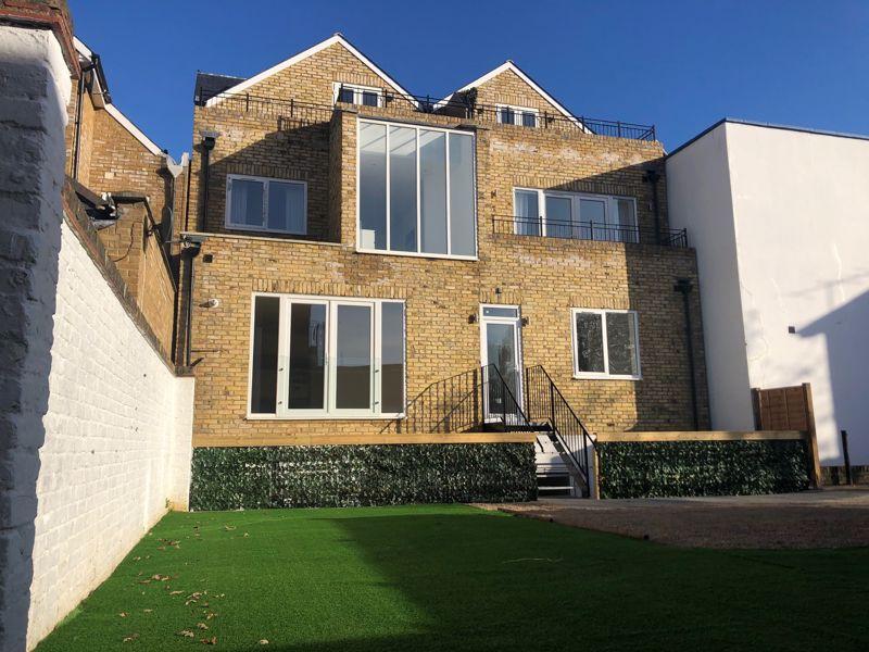Canbury House, Selection of 7 Luxury 1, 2 and 3 bedroom apartments