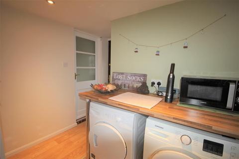 25 Uplands Drive, Werrington, Stoke-on-trent, ST9 0LG