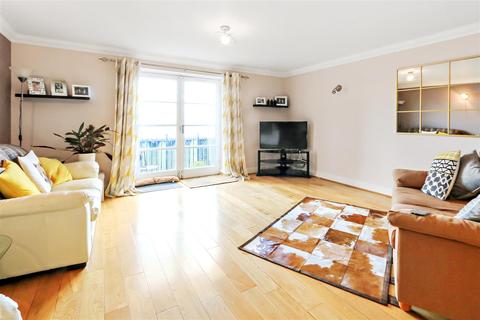 3, Bendigo Wharf Pier Road, Greenhithe, DA9 9NS