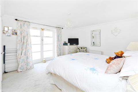3, Bendigo Wharf Pier Road, Greenhithe, DA9 9NS