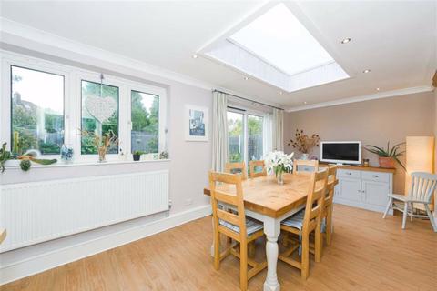 39 Tattenham Grove, Epsom, KT18 5QT