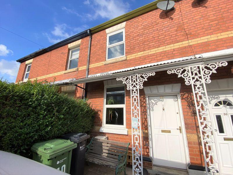 Barton Road, Hereford 2 bed terraced house £180,000