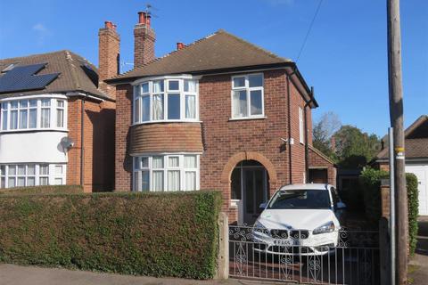 38 Beacon Drive, Loughborough, LE11 2BD