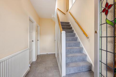 38 Beacon Drive, Loughborough, LE11 2BD