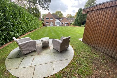42 Longaford Way, Hutton, Brentwood, CM13 2LT