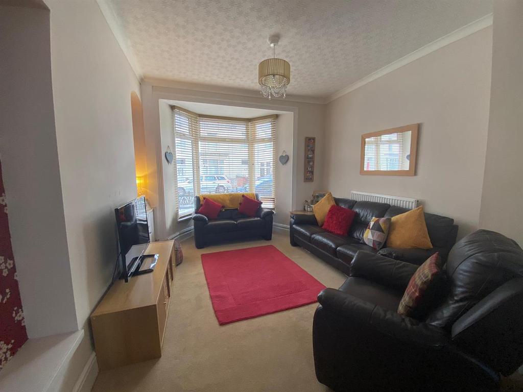 Albert Street, Llanelli 3 bed terraced house £145,000