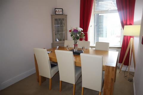 27 Albert Street, Llanelli, SA15 2SY