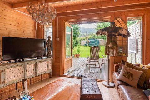 The Granary Cross, Croyde, Braunton, EX33 1PL