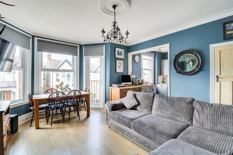 50 Cranley Road, Westcliff-on-sea, SS0 8AL