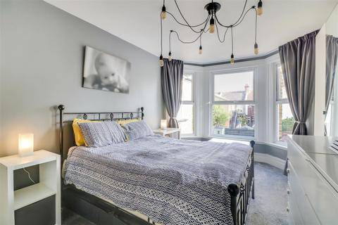 50 Cranley Road, Westcliff-on-sea, SS0 8AL