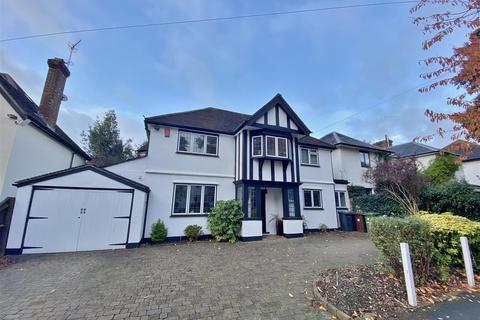 7 Woodlands Road, Bushey, WD23 2LS