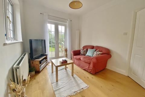7 Woodlands Road, Bushey, WD23 2LS
