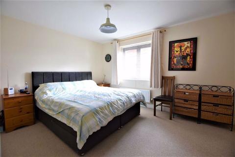 27, Bevington Court Crossley Road, Worcester, WR5 3GF