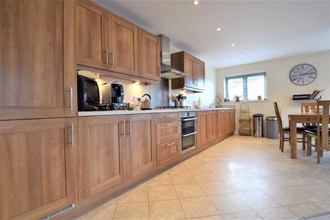 27, Bevington Court Crossley Road, Worcester, WR5 3GF