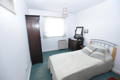 Flat 1, 17 Cliff Road, Hornsea, HU18 1LN