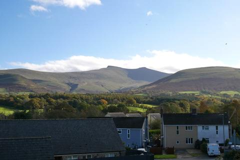 33 Pen Y Fan Close, Libanus, Brecon, LD3 8EJ