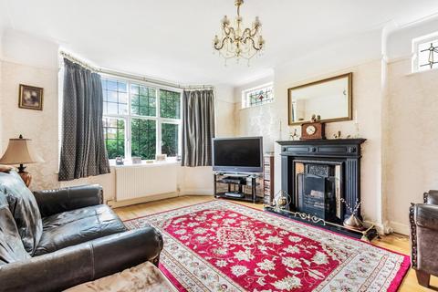 4 Station Hill, Bromley, BR2 7DJ
