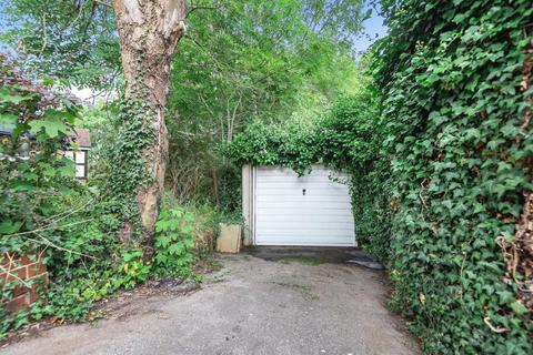 4 Station Hill, Bromley, BR2 7DJ