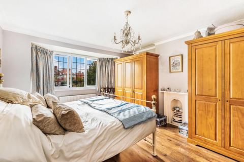 4 Station Hill, Bromley, BR2 7DJ