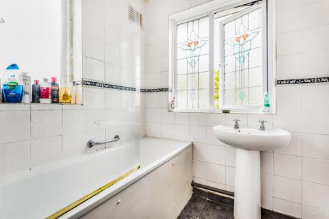 4 Station Hill, Bromley, BR2 7DJ