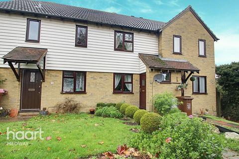 7 Yalding Close, Rochester, ME2 3XF