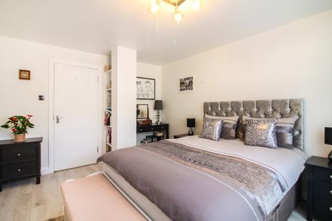 3 Penrith Close, Beckenham, BR3 5UF