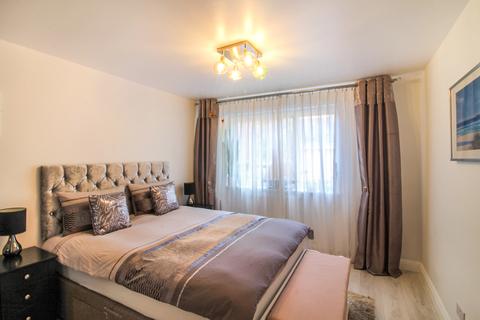 3 Penrith Close, Beckenham, BR3 5UF