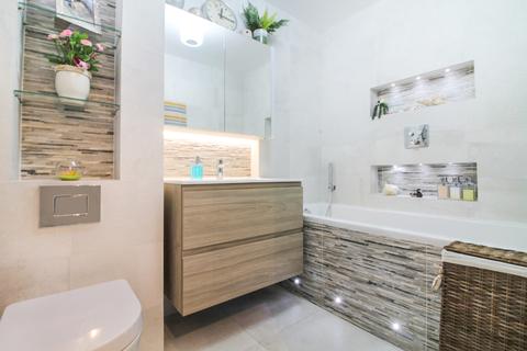 3 Penrith Close, Beckenham, BR3 5UF