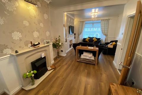 65 Ely Street, Tonypandy, CF40 1BZ