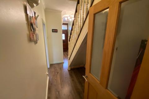 65 Ely Street, Tonypandy, CF40 1BZ