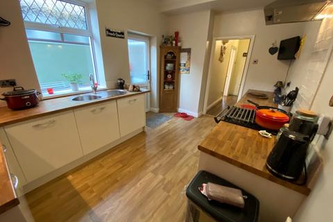 65 Ely Street, Tonypandy, CF40 1BZ