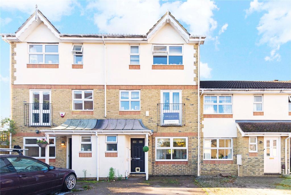 Danesfield Close, WALTONONTHAMES, Surrey, KT12 3 bed terraced house
