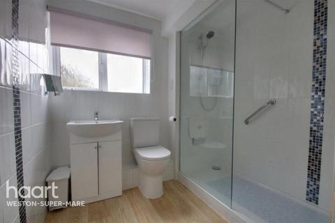 2 bedroom flat to rent, Clarence Road North, Weston-super-mare